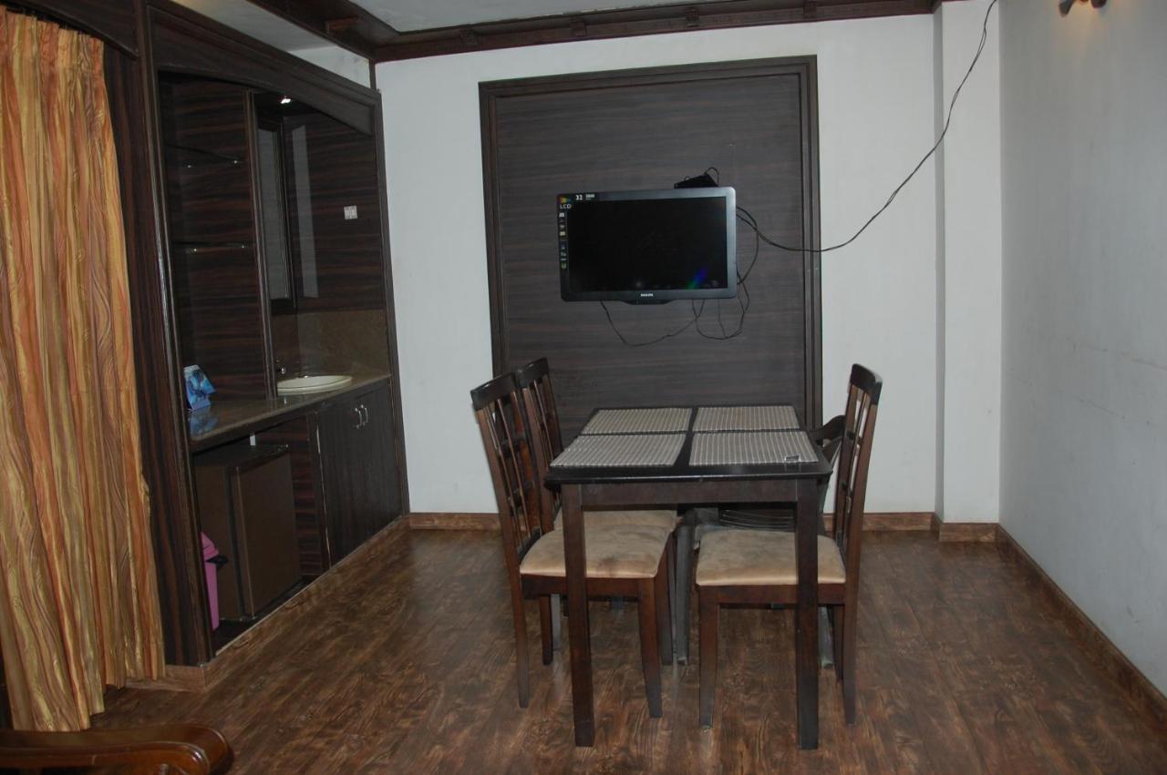 Hotel Blue Star Coimbatore Exteriör bild